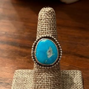 Vintage Native American sterling silver w/large turquoise – very smooth stone!